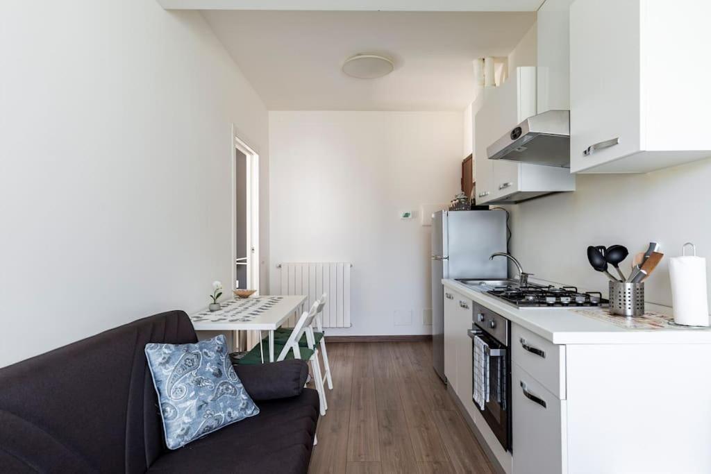 Clelia'S Apartment Como Exterior photo