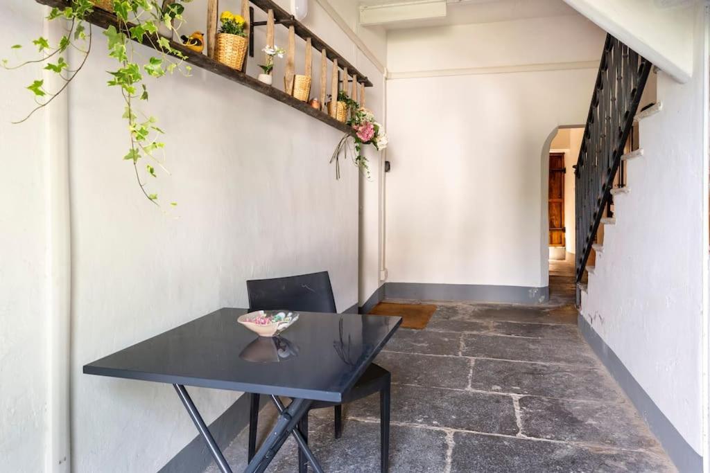 Clelia'S Apartment Como Exterior photo